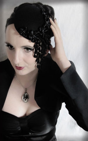 Foto: Jennifer Sonntag mit Hut